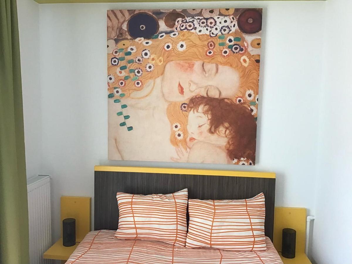 Sendreni Villa Siret מראה חיצוני תמונה