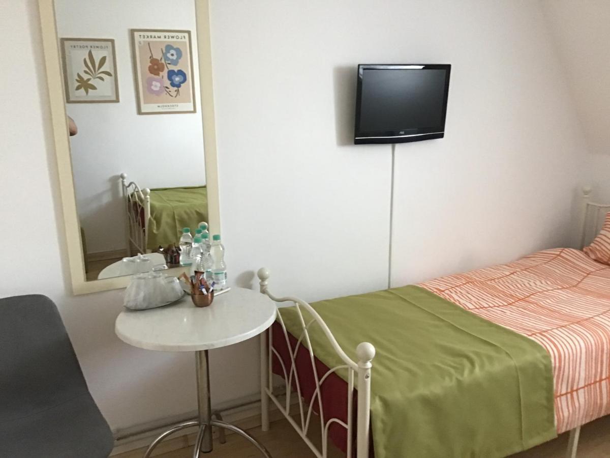 Sendreni Villa Siret מראה חיצוני תמונה