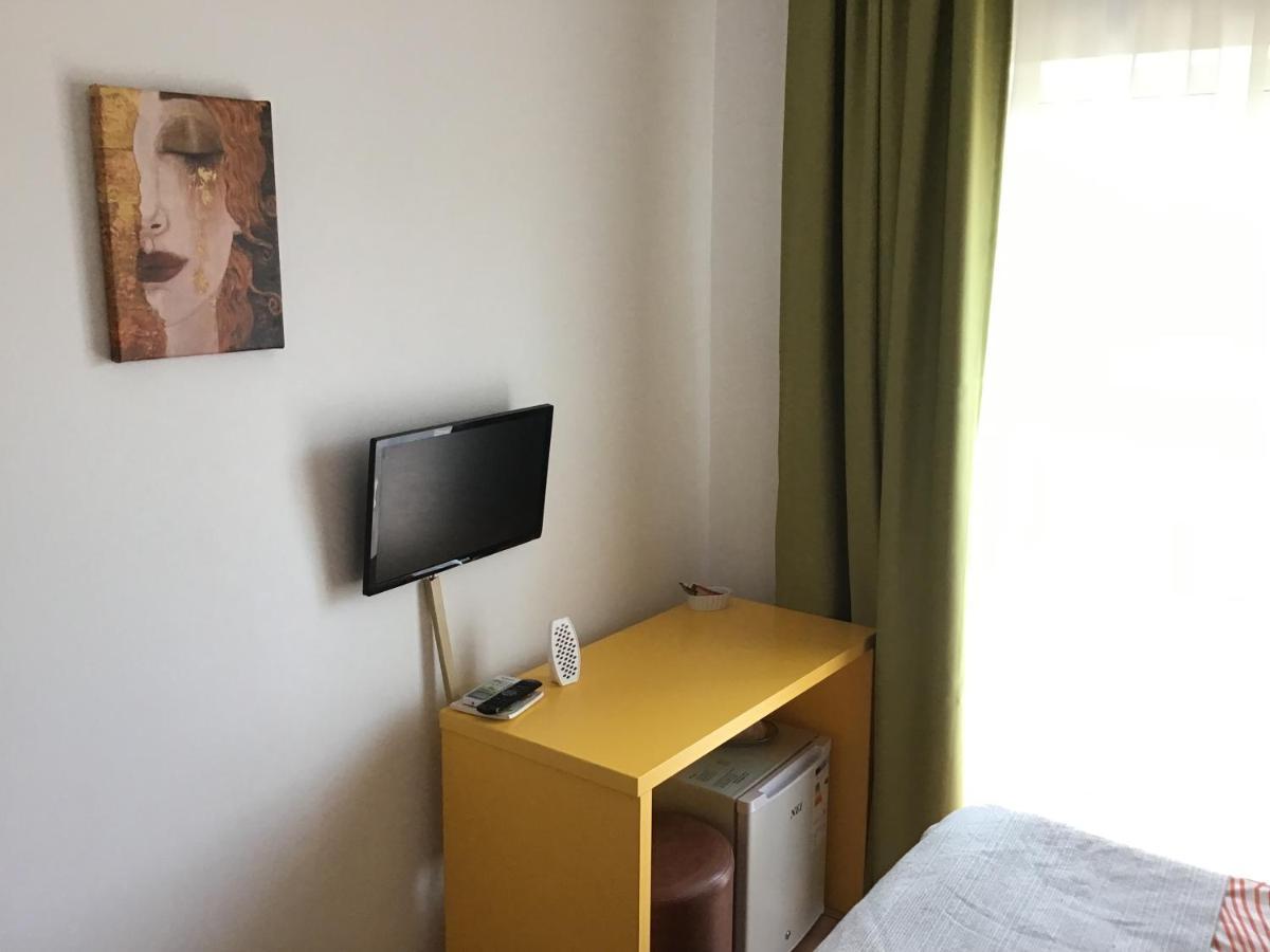 Sendreni Villa Siret מראה חיצוני תמונה